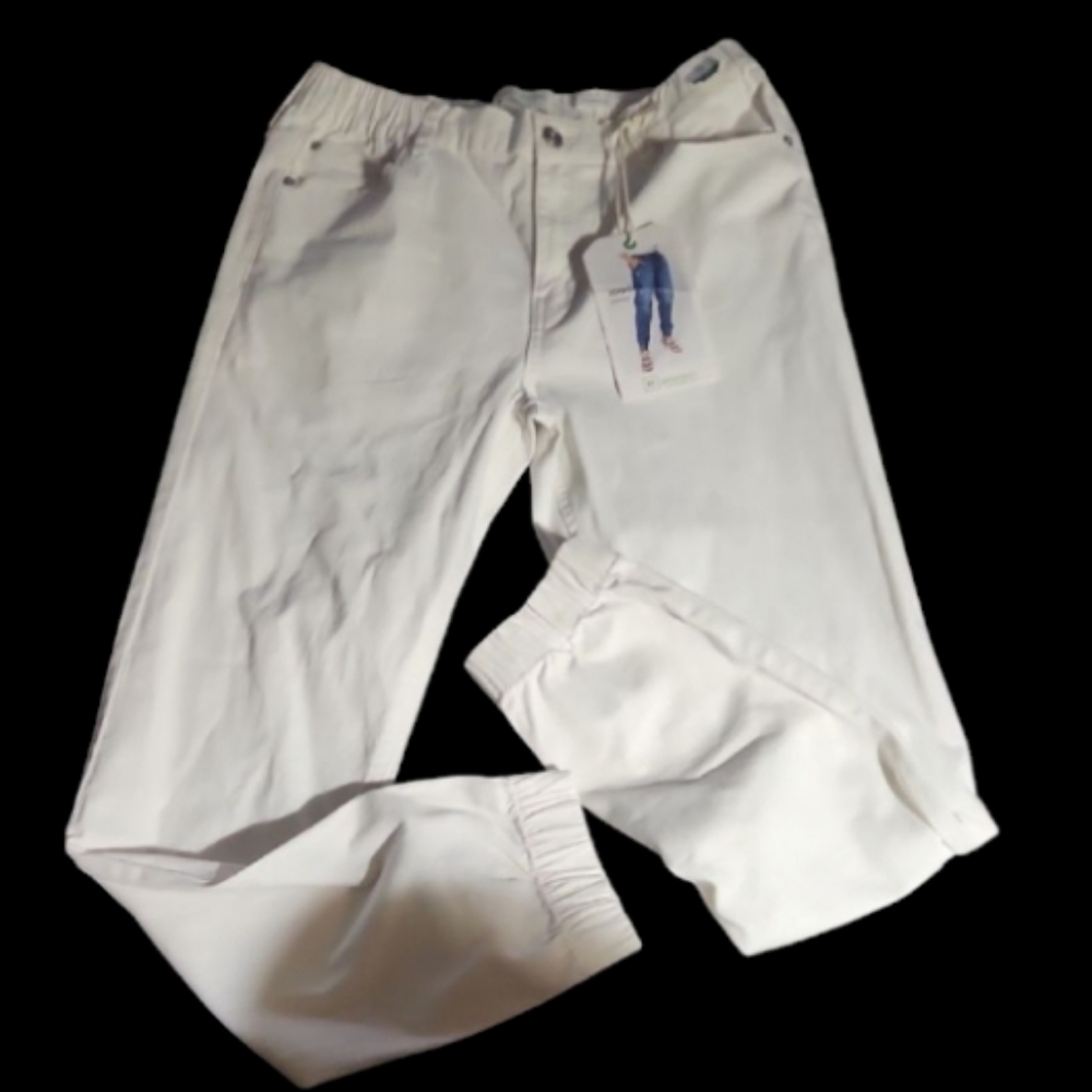 Stylish White Pants